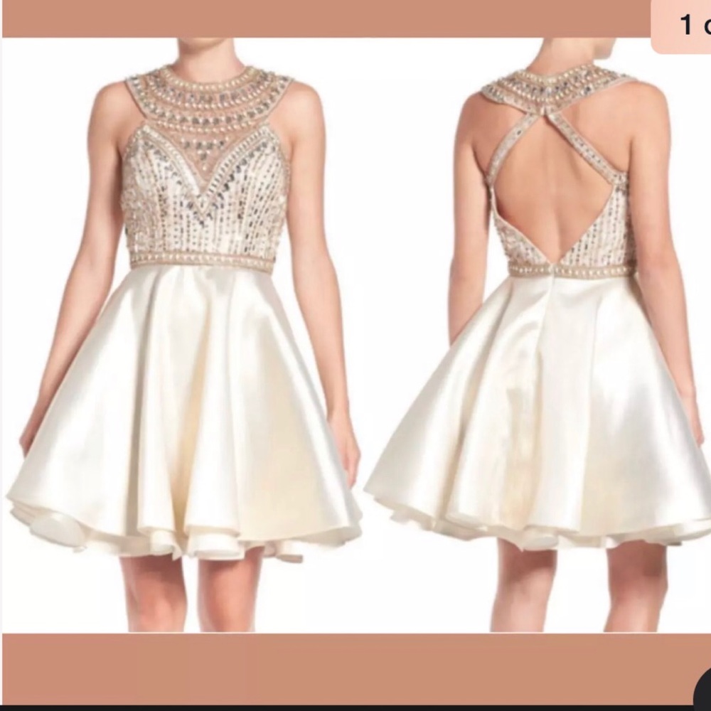 NWT MacDuggal Beaded Cocktail Dress Size 4